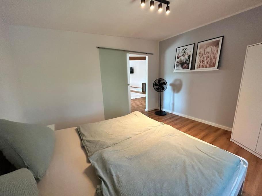 Aussergewoehnliches Scheunen-Loft Kehrig Exterior photo